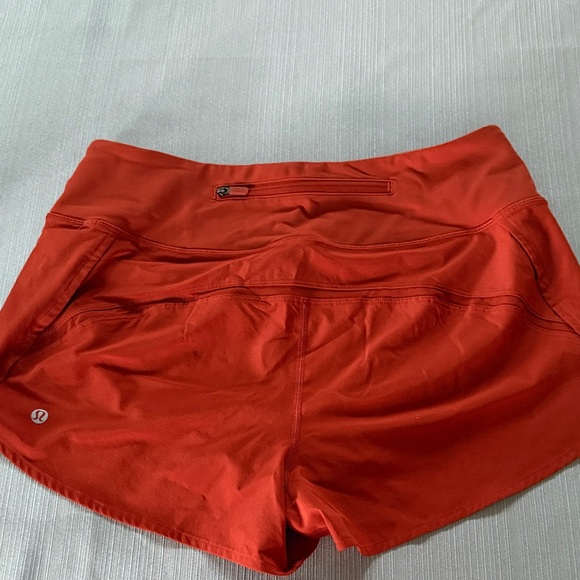 Lululemon Speed Up High Rise Women's Rust 2.5” Shorts Size M NWOT - Picture 8 of 8